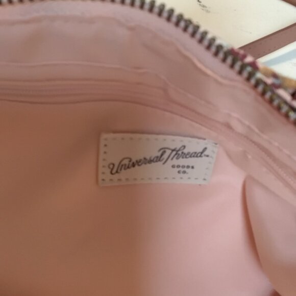 Universal Thread Goods Co, Paxton Tote Handbag Purse Quilted Floral Print - Picture 10 of 11